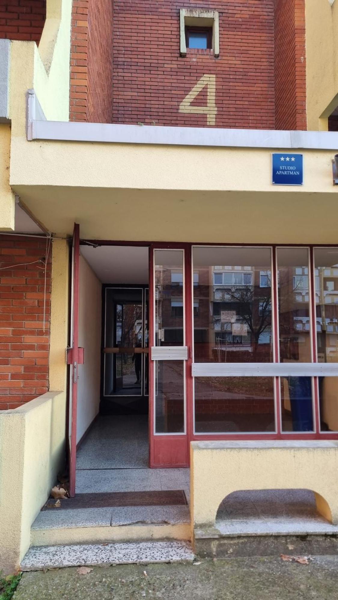 Studio Apartman 404-401 Vukovar Buitenkant foto